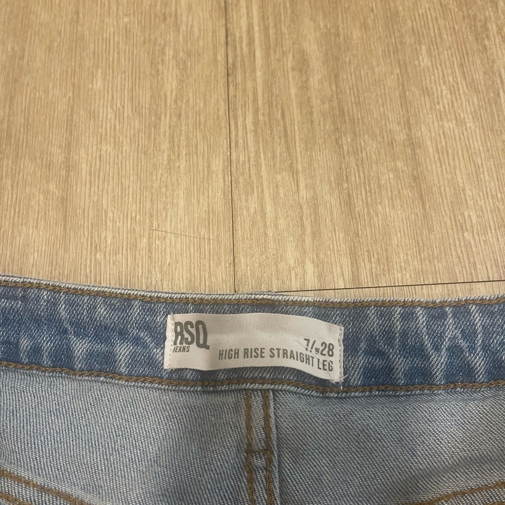 RSQ Women's Light Blue Distressed Jeans - Picture 4 of 6